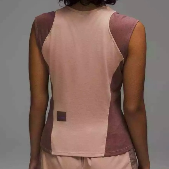 NWT Lululemon Cap Sleeve Hiking Top - Picture 3 of 11